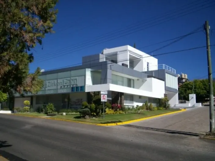 EDIFICIO DE TECNOLOGÍA Y OFICINAS ZIRKONZHAN MÉXICO, IRAPUATO, GTO. EDIFICIO DE TECNOLOGÍA Y OFICINAS ZIRKONZHAN MÉXICO, IRAPUATO, GTO.